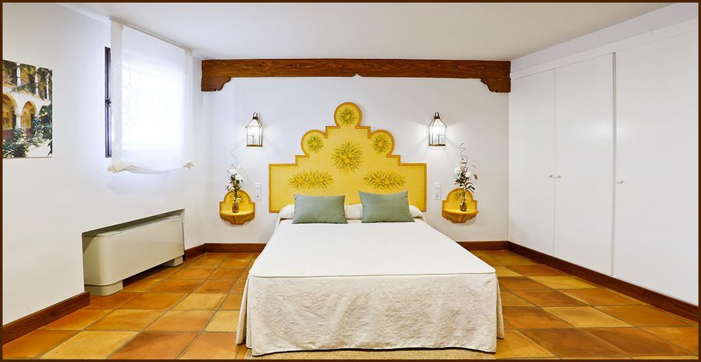 Posada Del Tio Juanon Navalcarnero Rum bild